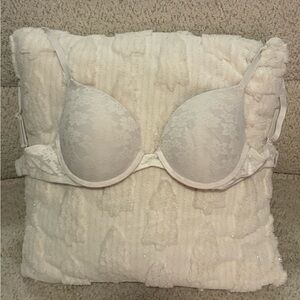 Elegant White Lace Bra